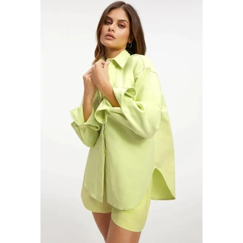Good American Weekend Shirt in Green 00/0 XSmall Womens Button Down Blouse Top - Picture 3 of 15